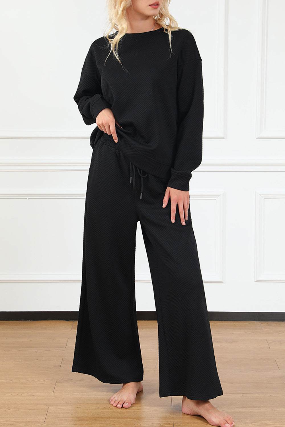 Black 2pcs Solid Textured Drawstring Shorts Set
