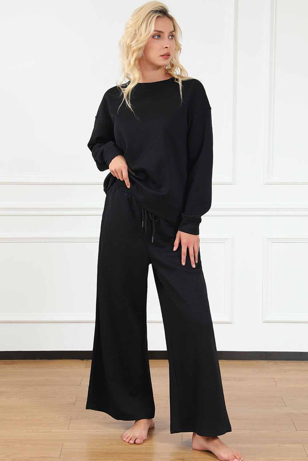 Black 2pcs Solid Textured Drawstring Shorts Set