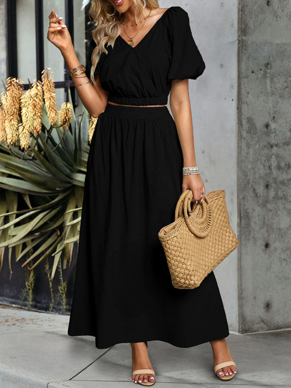 Green V-neck Short-Sleeved Top and Skirt Set