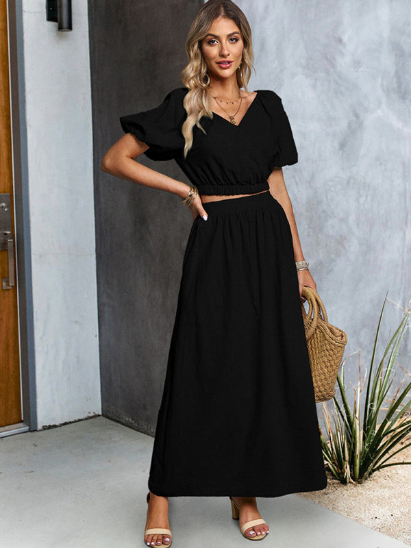 Green V-neck Short-Sleeved Top and Skirt Set