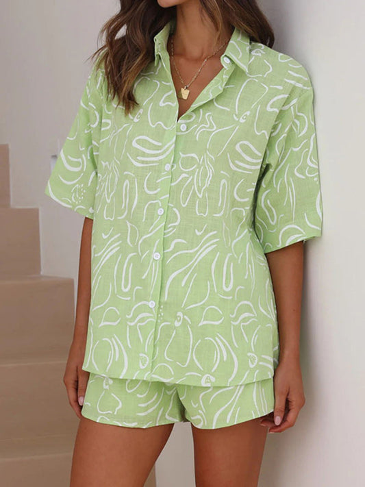 Holiday Printed Buttoned Top + Shorts Set - Green
