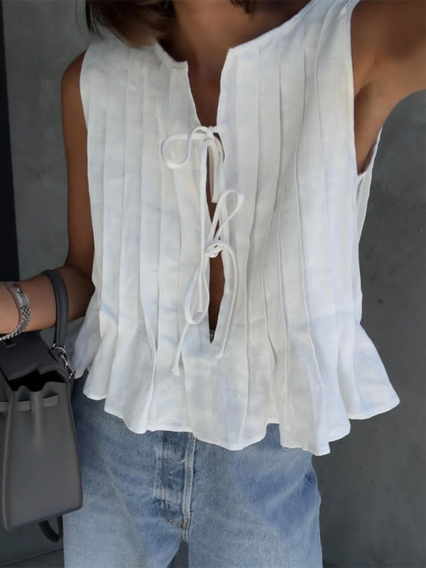 Women's cotton and linen blouse with straps