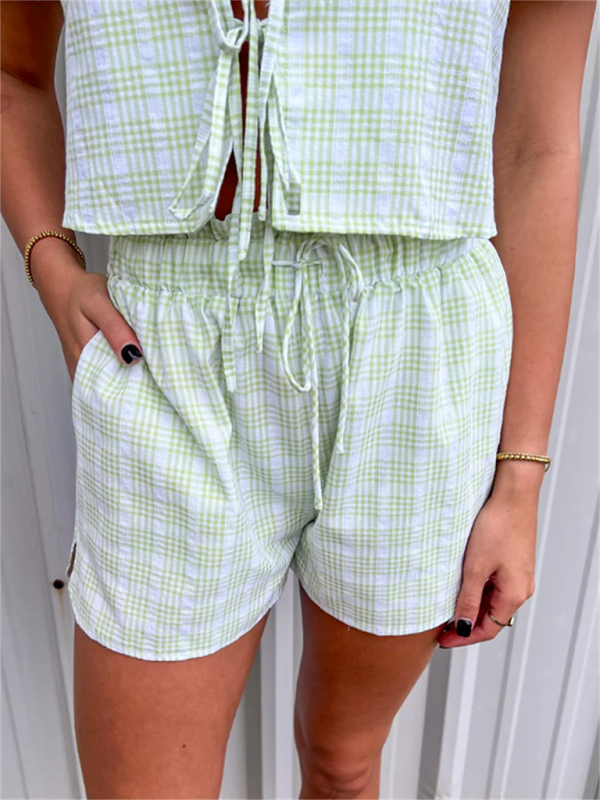 V-neck tie bow puff sleeve top casual shorts plaid two-piece suit