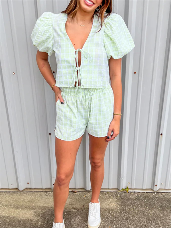 V-neck tie bow puff sleeve top casual shorts plaid two-piece suit