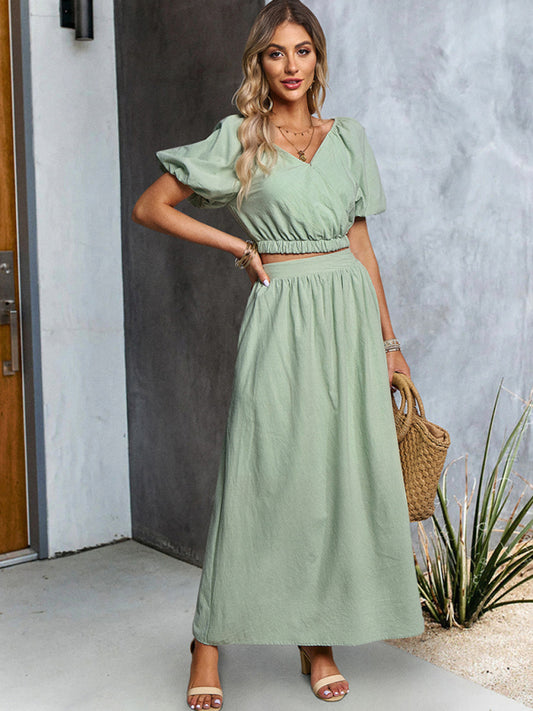 Green V-neck Short-Sleeved Top and Skirt Set