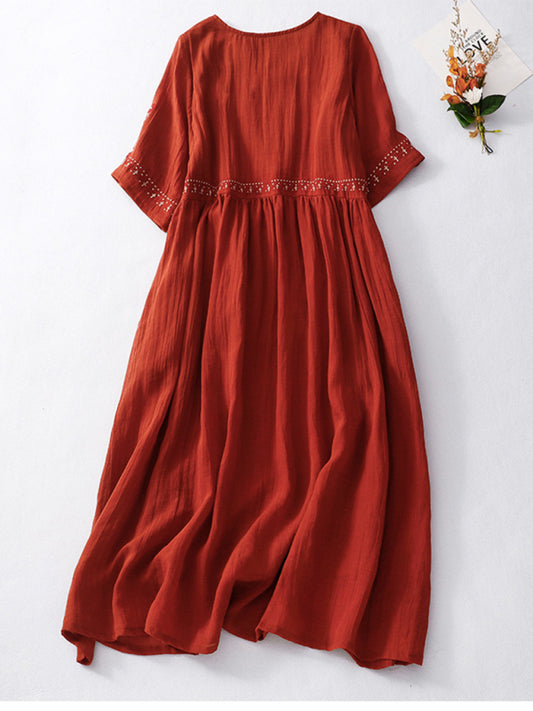 Loose embroidered long dress with large hem